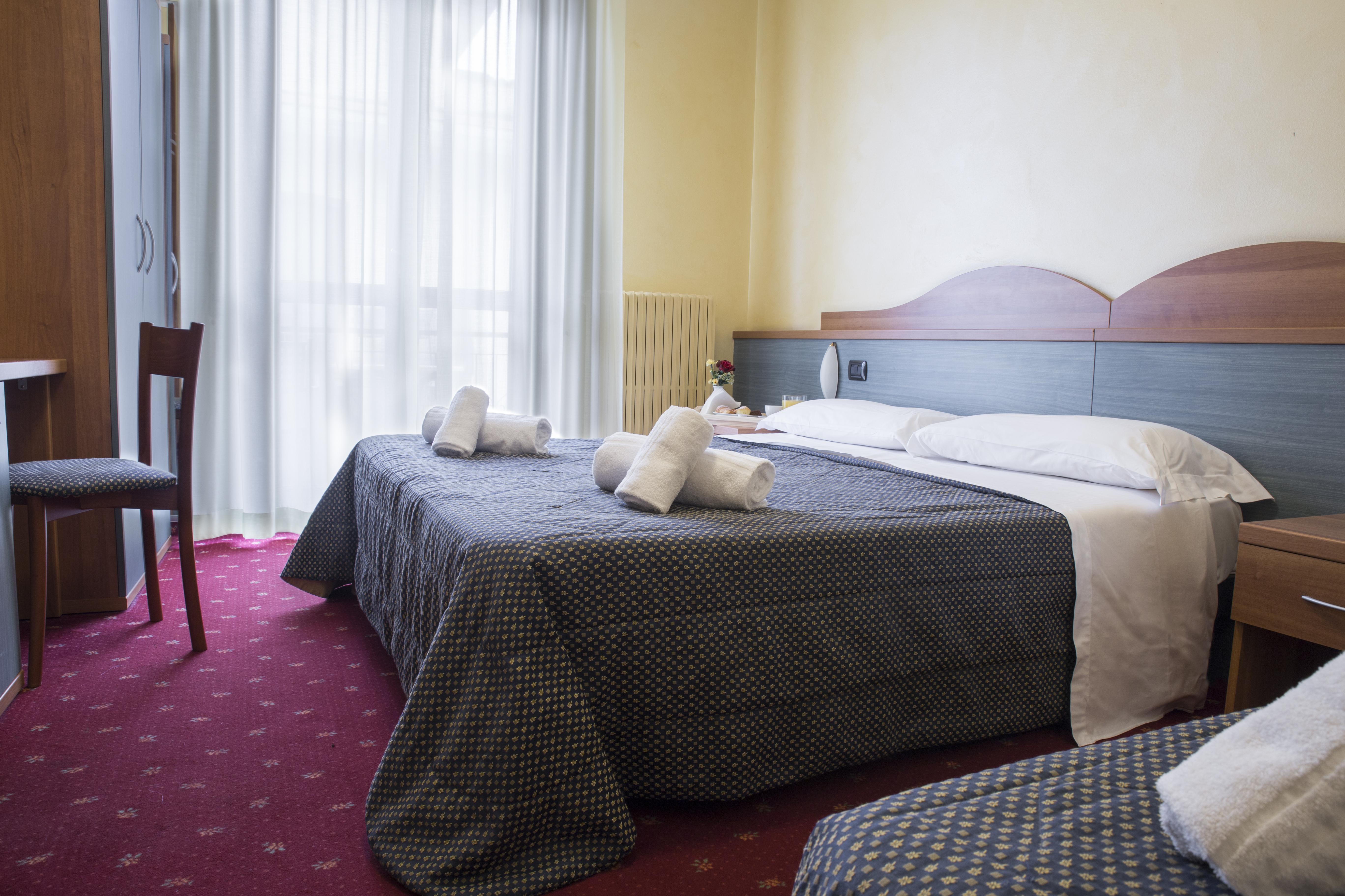 Hotel Gardenia סירמיונה מראה חיצוני תמונה