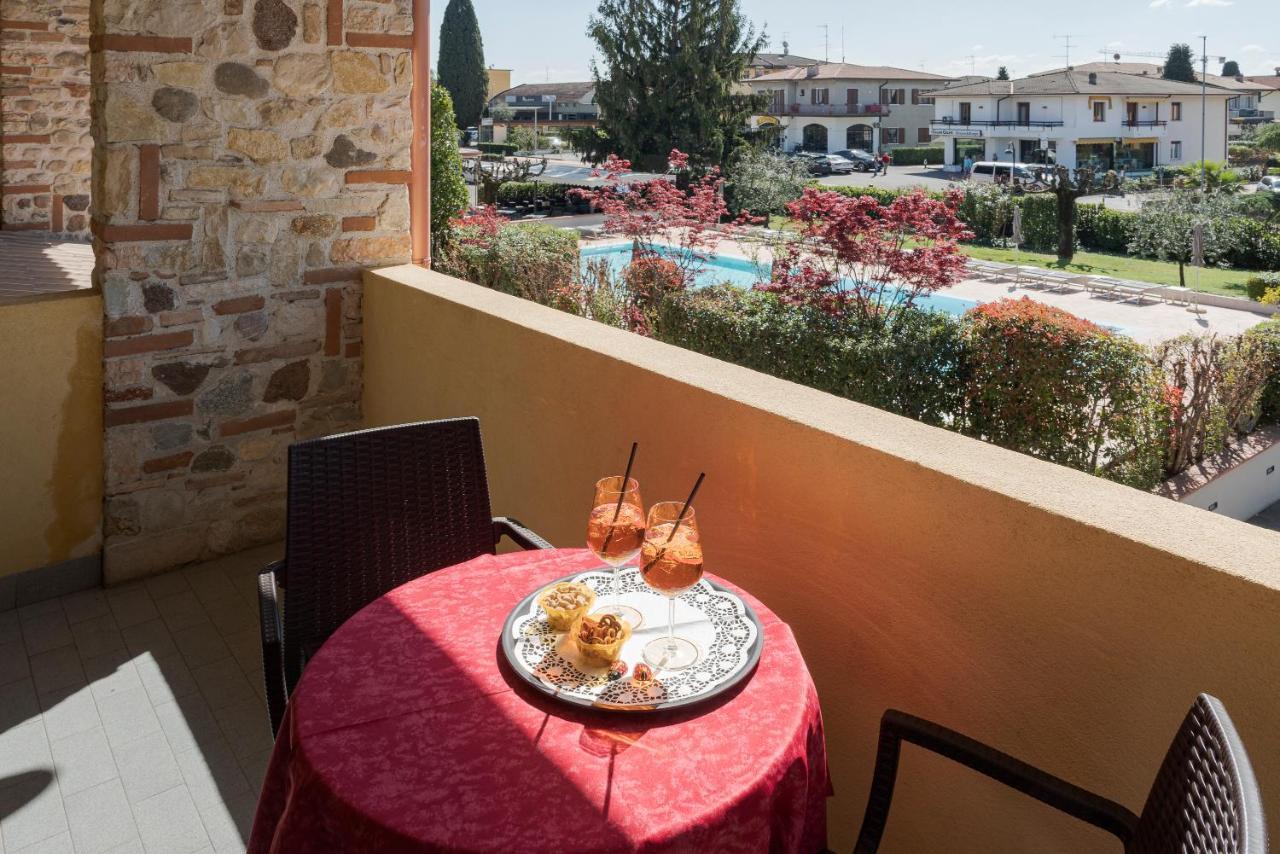 Hotel Gardenia סירמיונה מראה חיצוני תמונה