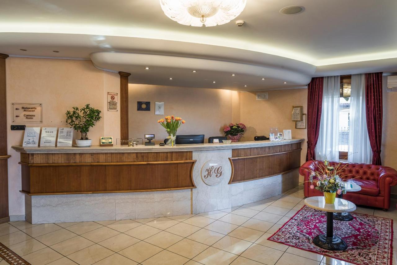 Hotel Gardenia סירמיונה מראה חיצוני תמונה